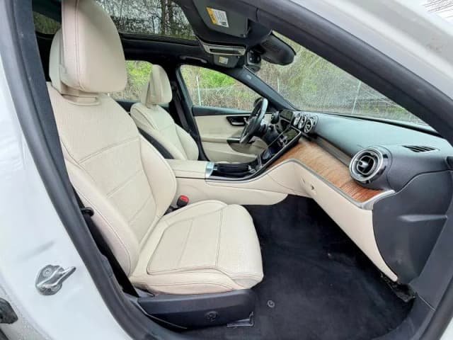 2023 Mercedes-Benz C-Class gallery 5