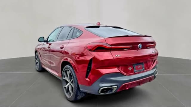 2021 BMW X6 gallery 2