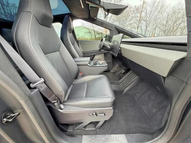 2024 TESLA Cybertruck gallery 2