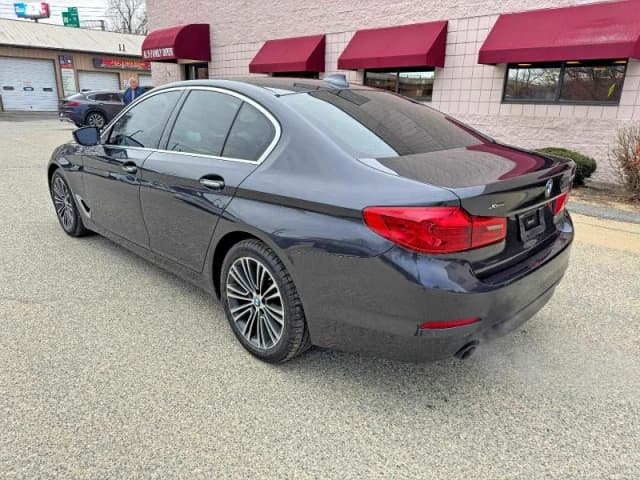 2018 BMW 530xi gallery 4