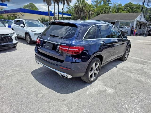 2019 Mercedes-Benz GLC gallery 4